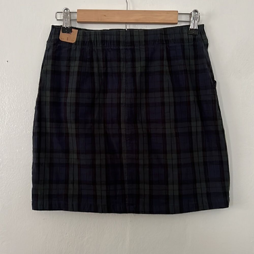 HOLLISTER PLAID SKIRT   - Picture 2 of 7